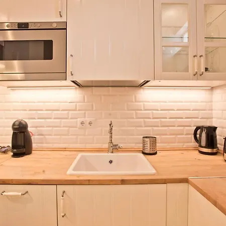 Bmyguest - Bica River View