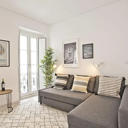 Bmyguest - Bica River View Apartamento