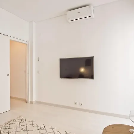 Bmyguest - Bica River View 아파트