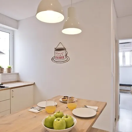 Bmyguest - Bica River View דירה *