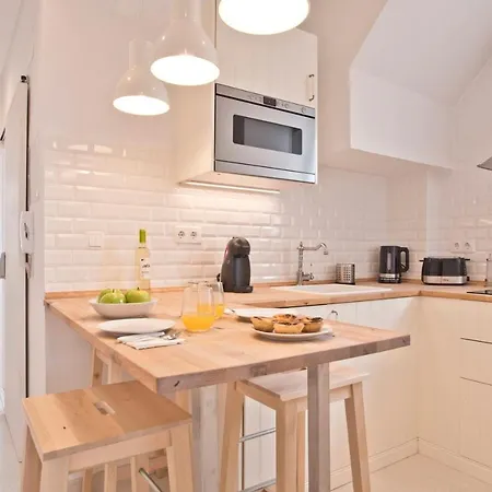 Bmyguest - Bica River View דירה *