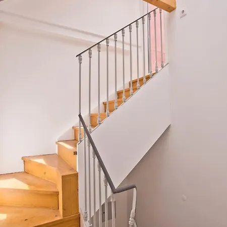 Bmyguest - Bica River View 아파트