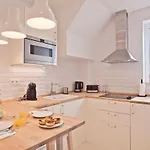 Bmyguest - Bica River View Daire