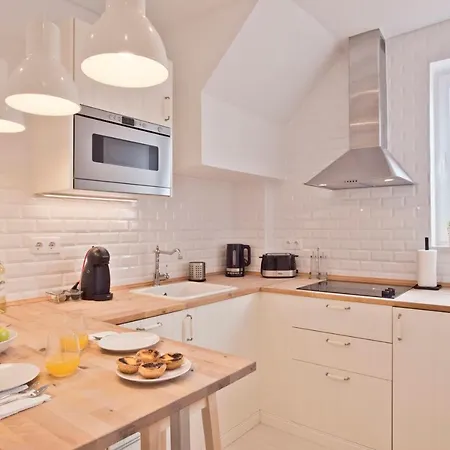 Bmyguest - Bica River View Apartamento